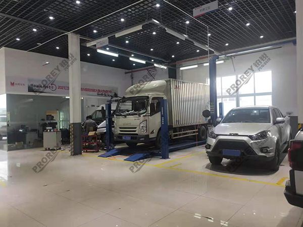 湖北福特4S店-恩施威漢-機(jī)修車間3